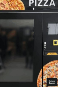 pizza cuite et distribuée par distribution automatique